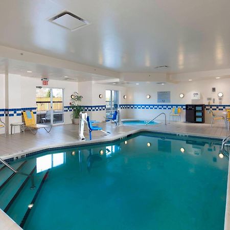 Fairfield Inn & Suites By Marriott Newark Liberty International Airport Extérieur photo