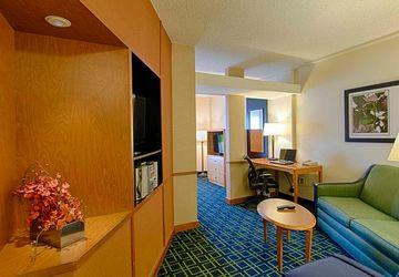 Fairfield Inn & Suites By Marriott Newark Liberty International Airport Extérieur photo