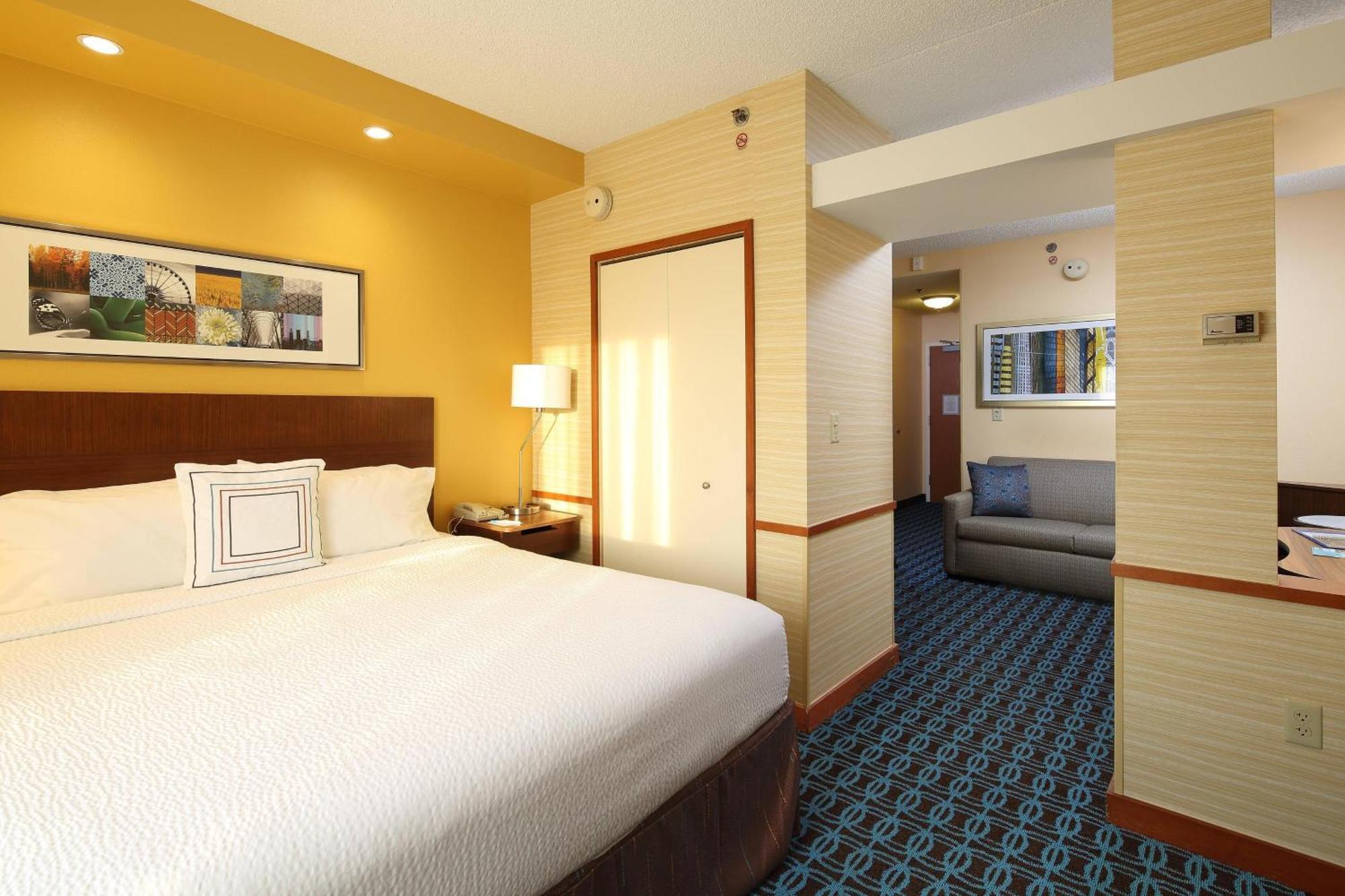 Fairfield Inn & Suites By Marriott Newark Liberty International Airport Extérieur photo